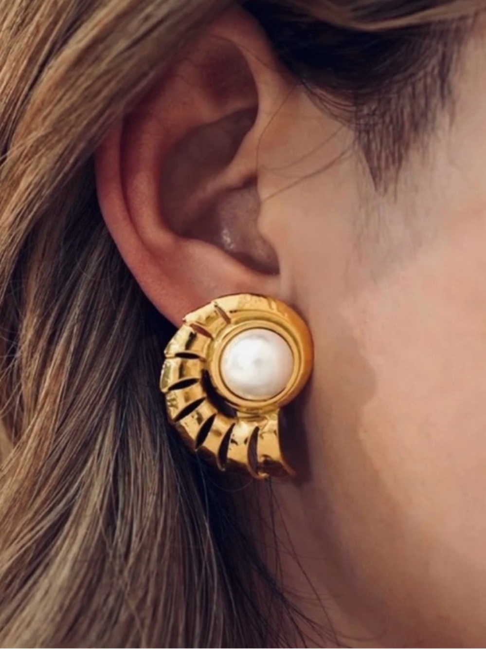 Vintage Gold Spiral Shell Pearl Earrings